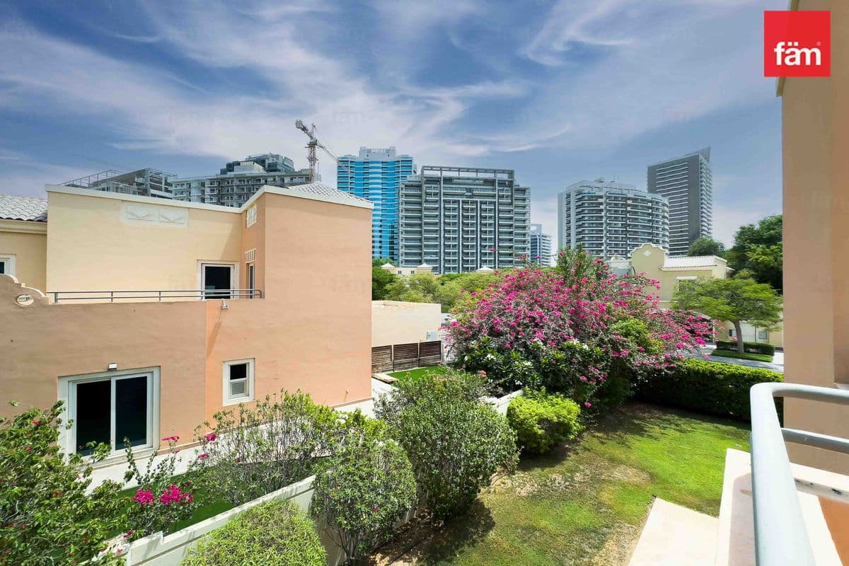 4 bedroom villa in Victory Heights Estella, photograph 20 of 20