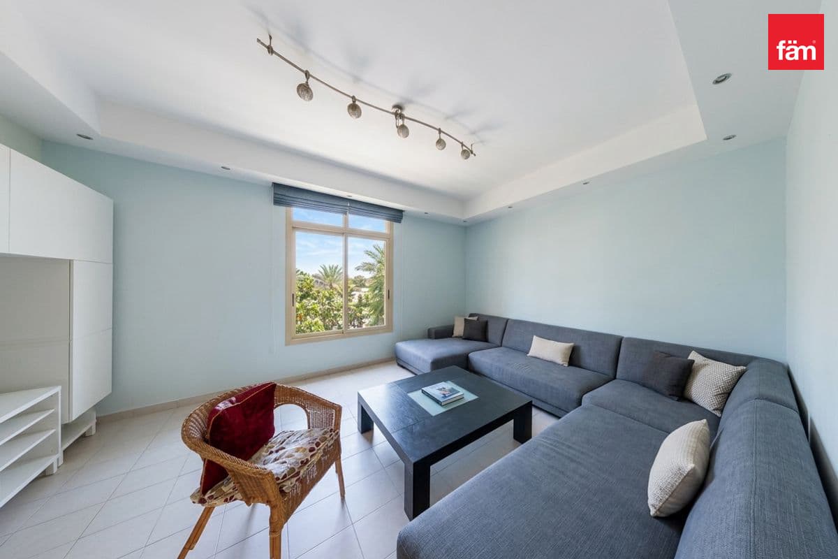 5 bedroom villa in Western Residence South, photograph 15 of 20