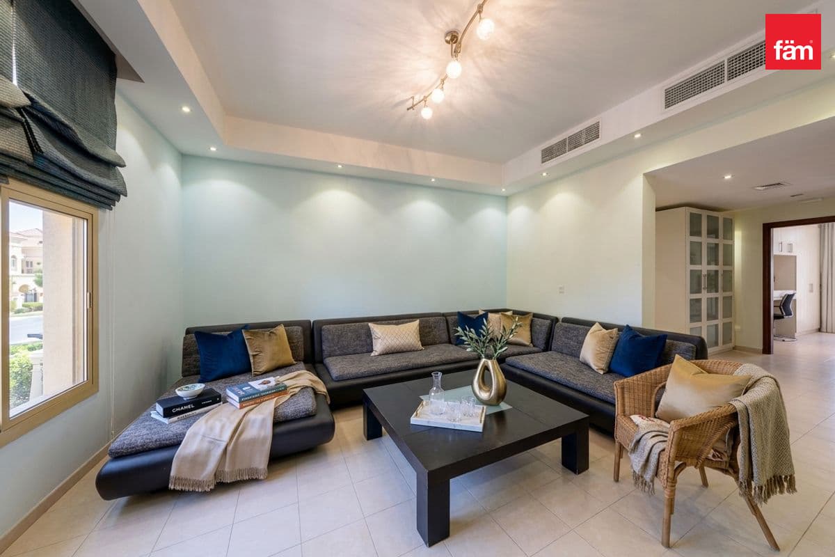 5 bedroom villa in Western Residence South, photograph 16 of 20