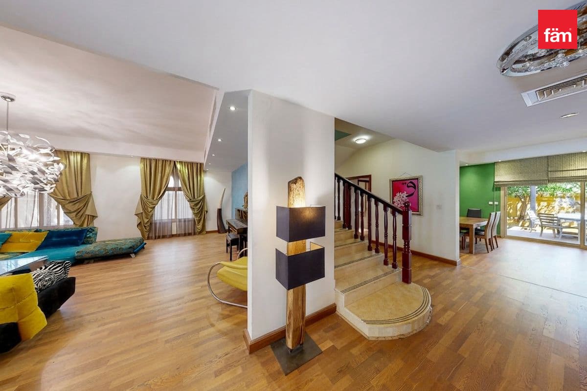 5 bedroom villa in Western Residence South, photograph 12 of 20