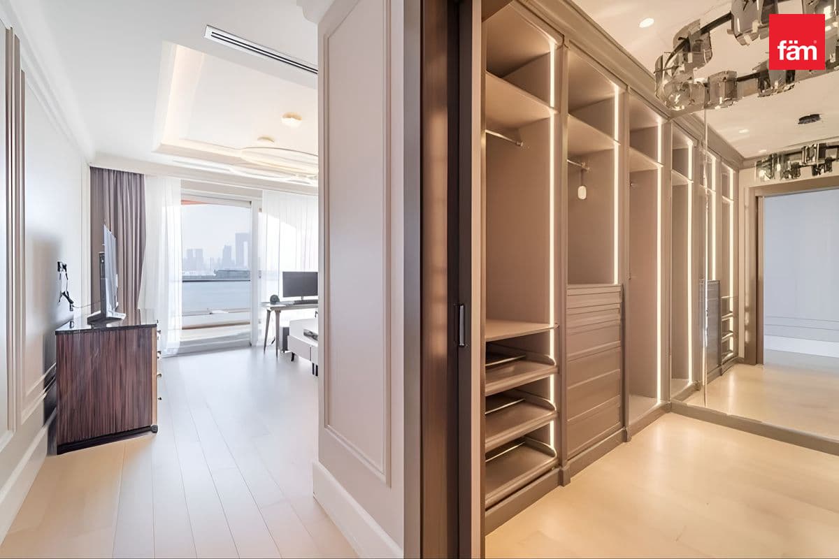 4 bedroom villa in jumeirah Islands, photograph 12 of 15