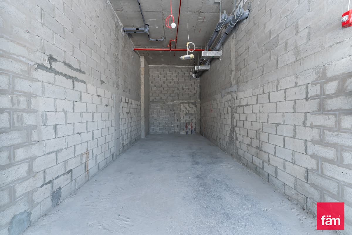 retail in Azizi Riviera 37, photograph 5 of 14
