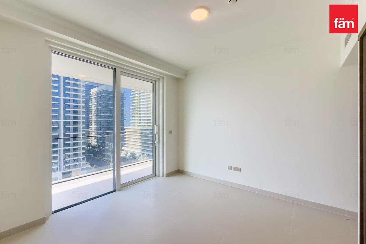 3 bedroom apartment in EB Palace Beach Residence Tower 1, photograph 16 of 20