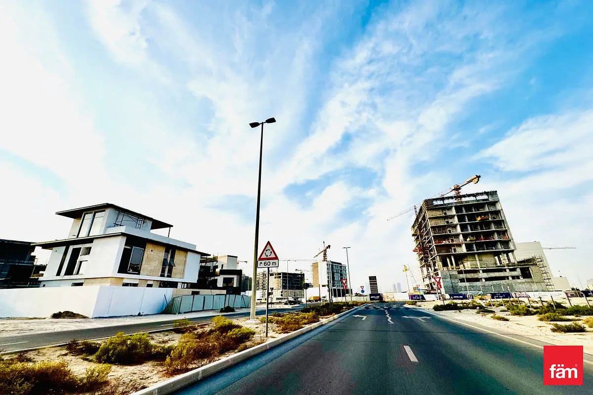 plot-residential in Nad Al Sheba Gardens, photograph 3 of 10