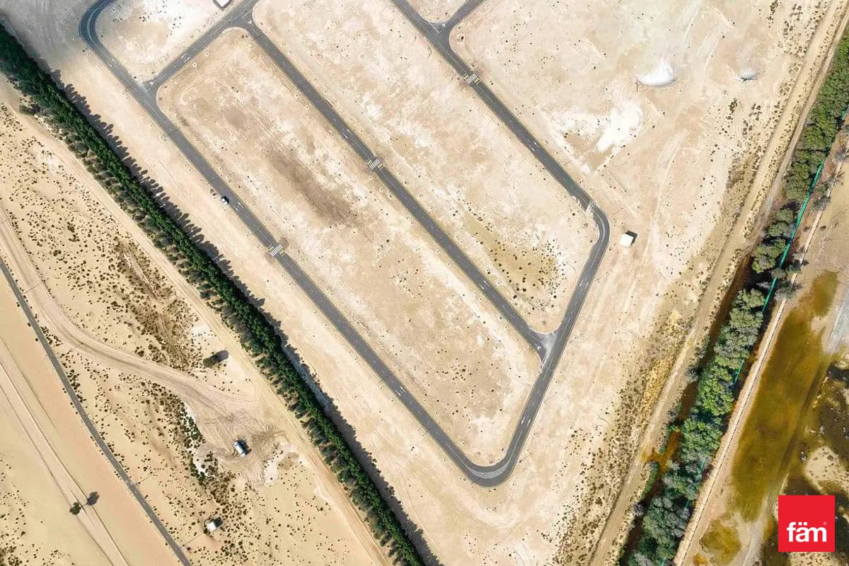 plot-residential in Nad Al Sheba Gardens, photograph 6 of 10