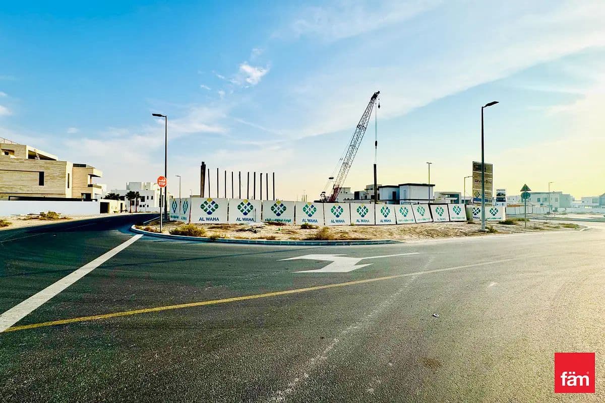 plot-residential in Nad Al Sheba Gardens, photograph 7 of 10