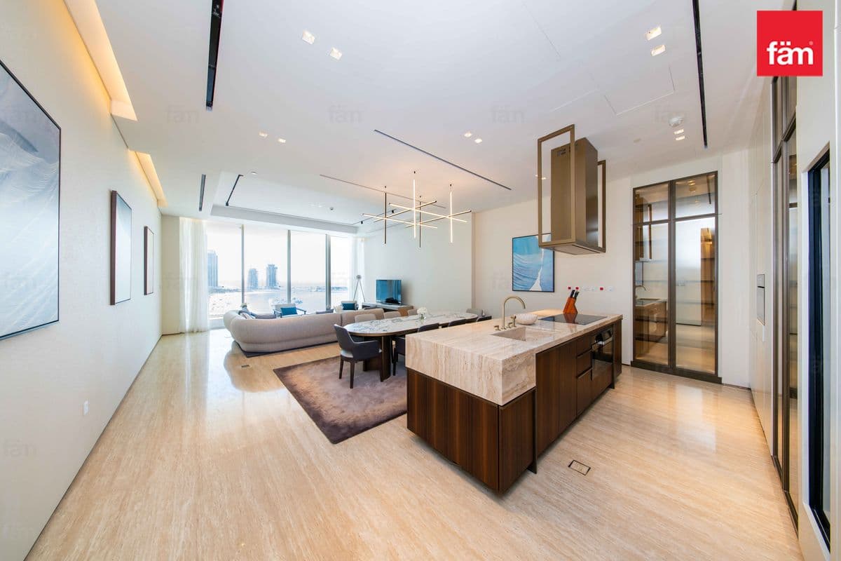 3 bedroom apartment in Sensoria at Five Luxe, photograph 2 of 20